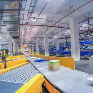 Băng tải hàng hóa vật liệu
